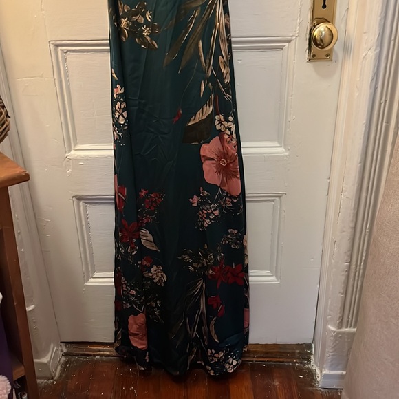 Floral Print Satin Maxi Dress - Picture 4 of 6